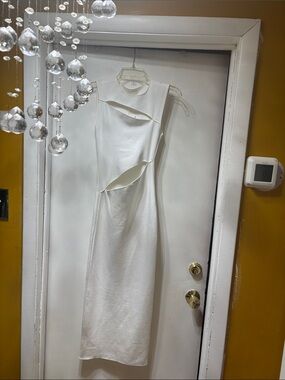 Zara White Sleeveless Maxi Dress with Asymmetric Cutouts